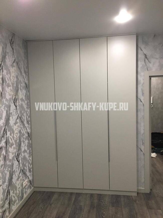 Распашные шкафы Внуково