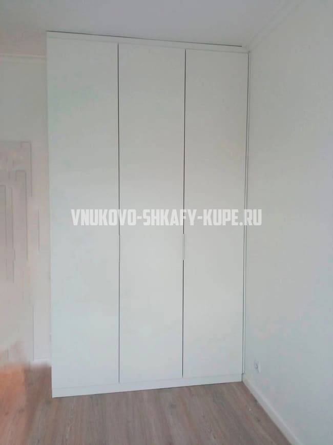Распашные шкафы Внуково